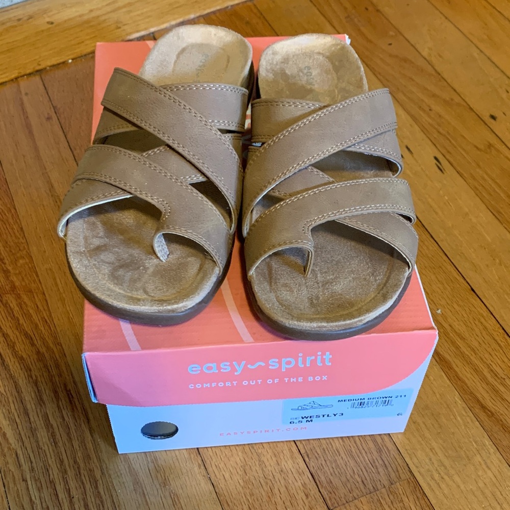 Easy Spirit Tan Women's Sandals